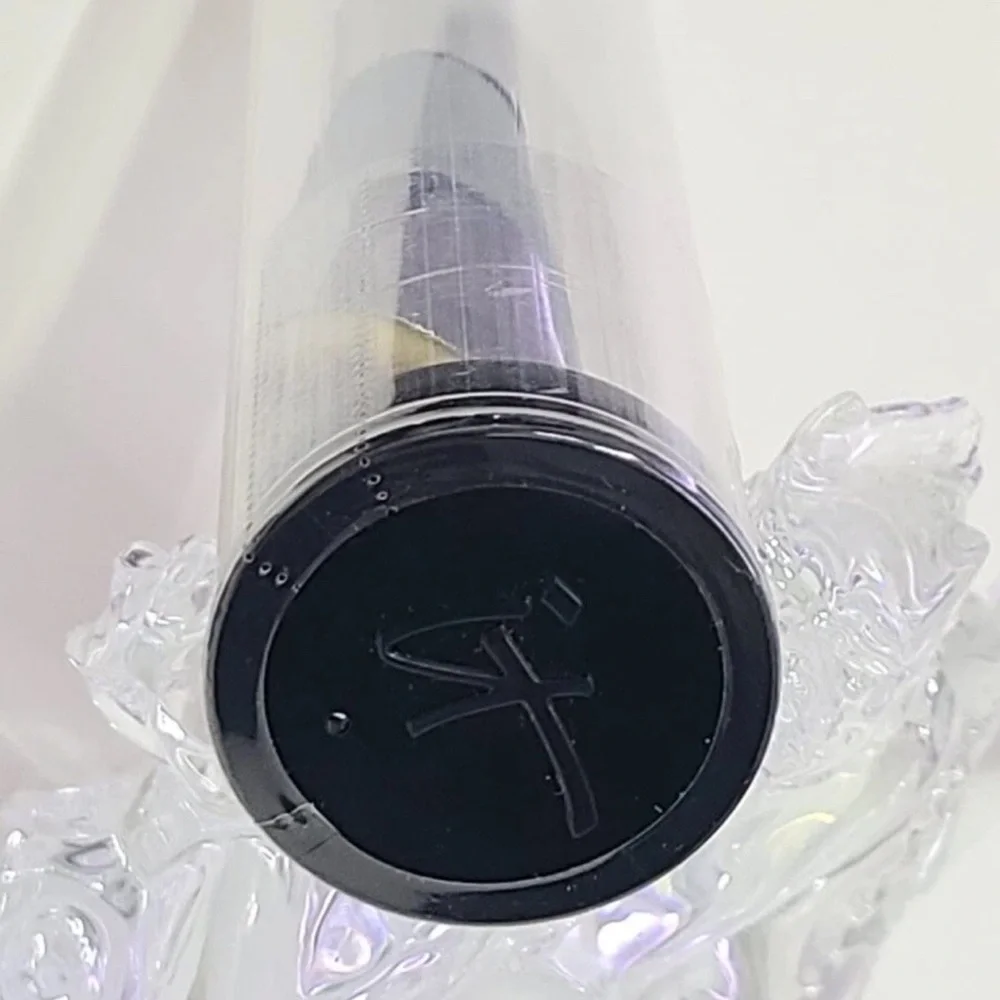 it cosmetics specifically designed